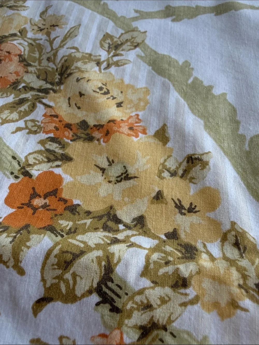 Vintage Utica “Canterbury” Floral Flat Sheet by J.P. Steven’s No Iron Percale